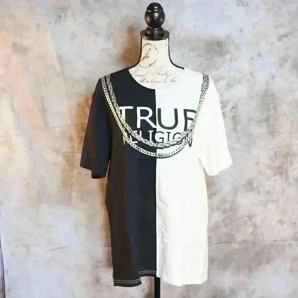 Women's Size L True Religion World Tour black/white split design t-shirt - Picture 1 of 10
